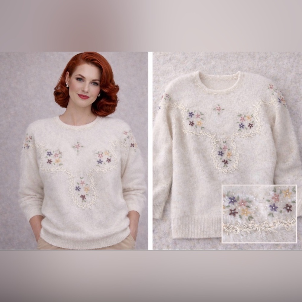 *Vintage 80’s does 50’s- Cream and Purple flowers detail - Crew Neck- Sweater